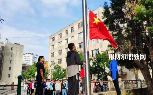 云南廣播電視學(xué)校2021年學(xué)費(fèi)、收費(fèi)多少