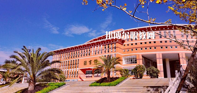 保山中醫(yī)藥高等專科學校2021年招生錄取分數線