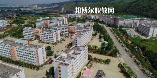 文山農(nóng)業(yè)學校2021年報名條件、招生要求、招生對象