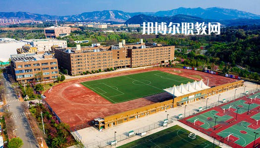 云南藝術(shù)學(xué)校2021年報(bào)名條件、招生要求、招生對象
