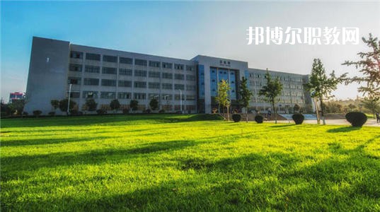 云南財(cái)經(jīng)學(xué)校怎么樣、好不好