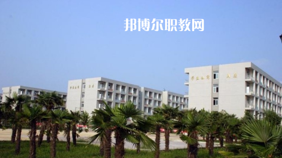 云南夏蒙衛(wèi)生學(xué)校2021年報名條件、招生要求、招生對象