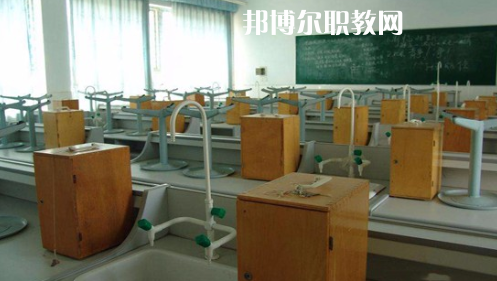臨泉縣靖波信息技術(shù)學校2021年報名條件、招生要求、招生對象 