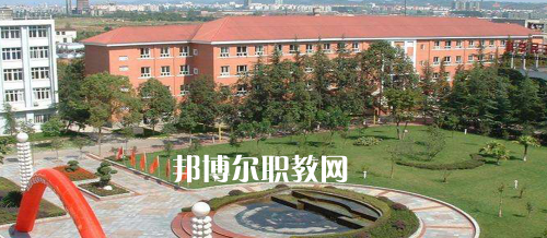 四川工程職業(yè)技術(shù)學(xué)院2021年報(bào)名條件、招生要求、招生對(duì)象