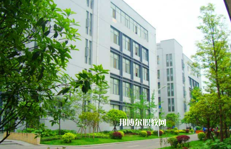 石家莊華美鐵路中等專業(yè)學(xué)校2022年報(bào)名條件、招生要求、招生對象