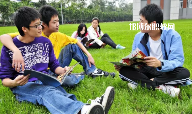 陜西創(chuàng)新工程技術(shù)學(xué)校2022年報(bào)名條件、招生要求、招生對象