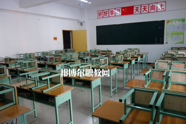 重慶聚英技工學(xué)校升學(xué)部怎么樣、好不好