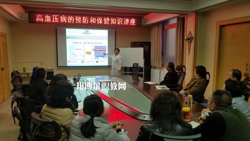 西安鐵路高級技工學校2022年報名條件、招生要求、招生對象