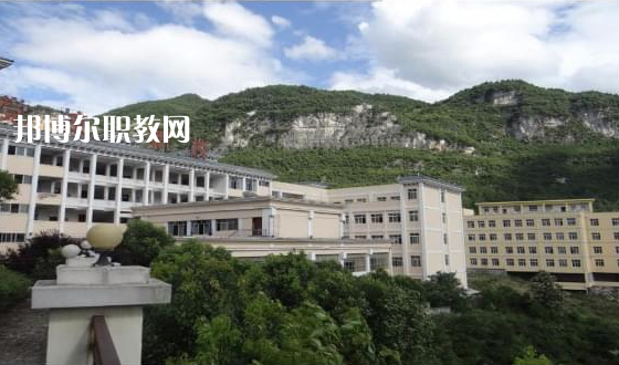 德慶縣中等職業(yè)學(xué)校2022年報名條件、招生要求、招生對象