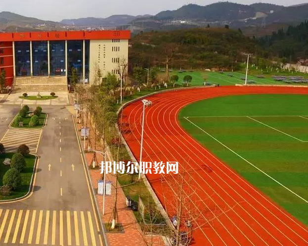 貴州應(yīng)用技術(shù)技師學(xué)院2022年報(bào)名條件、招生要求、招生對(duì)象