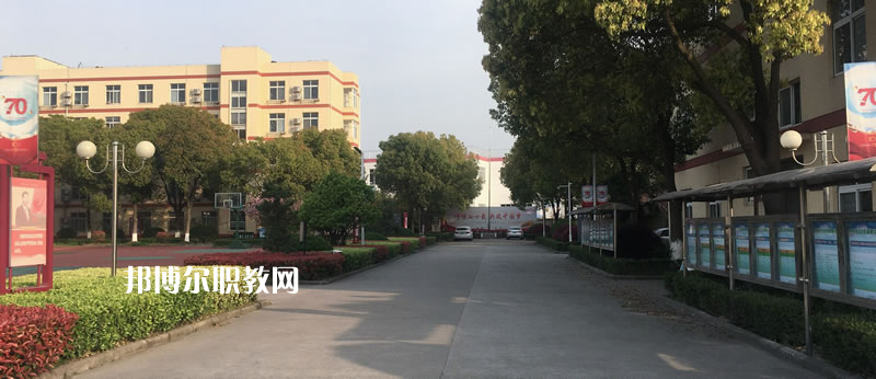 泰州市博日電腦技術(shù)學(xué)校怎么樣、好不好