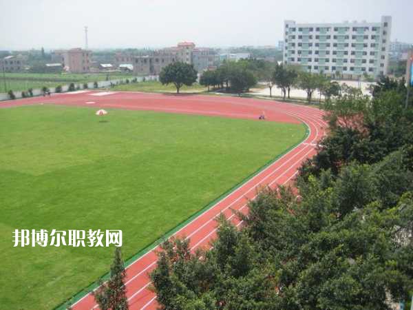 重慶航運(yùn)旅游學(xué)校怎么樣、好不好