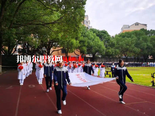 無錫衛(wèi)生高等職業(yè)技術(shù)學(xué)校2022報名條件、招生要求、招生對象