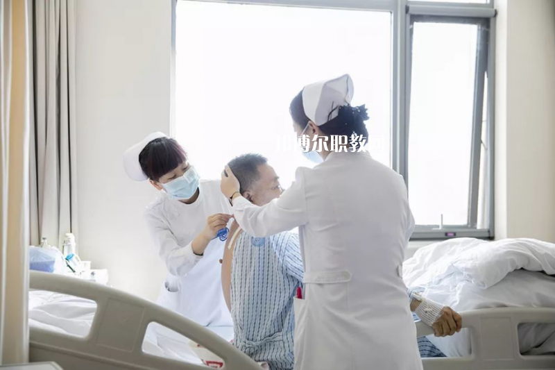 重慶2022年現(xiàn)在衛(wèi)校學(xué)什么專(zhuān)業(yè)好