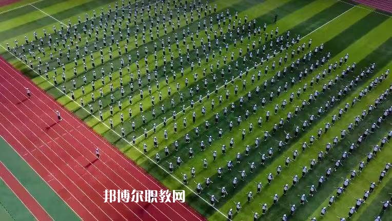 江蘇惠山中等專業(yè)學校2022年報名條件、招生要求、招生對象