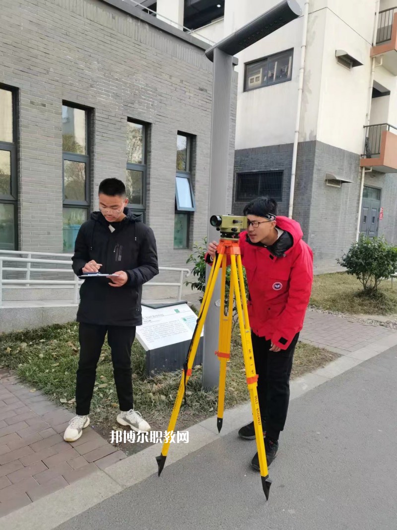 江蘇張家港第三職業(yè)高級(jí)中學(xué)2022年報(bào)名條件、招生要求、招生對(duì)象