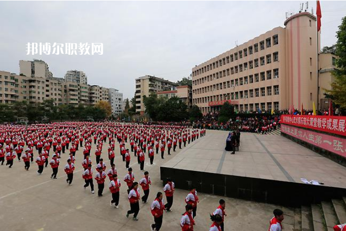 重慶梁平職業(yè)技術(shù)學(xué)校2022年報(bào)名條件、招生要求、招生對象