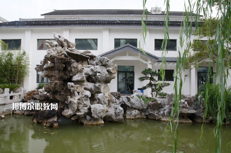 蘇州市藝術(shù)學(xué)校2022年報(bào)名條件、招生要求、招生對(duì)象