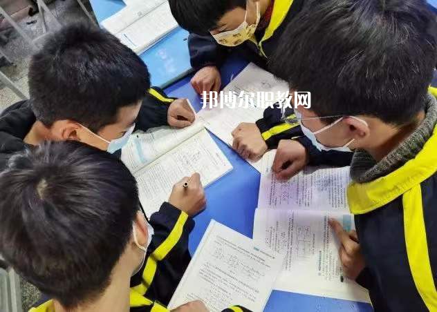 徐州機(jī)電技師學(xué)院2022年學(xué)費(fèi)、收費(fèi)多少
