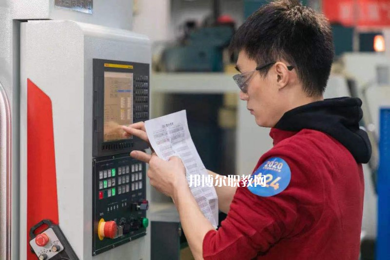 江蘇昆山第一中等專業(yè)學(xué)校2022年報(bào)名條件、招生要求、招生對(duì)象