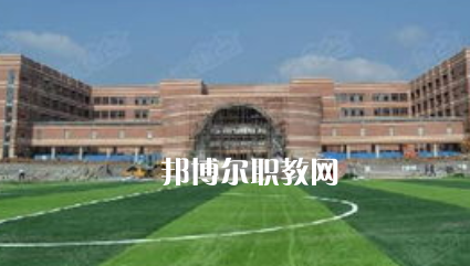 遵義航天工業(yè)學校2022年學費、收費多少