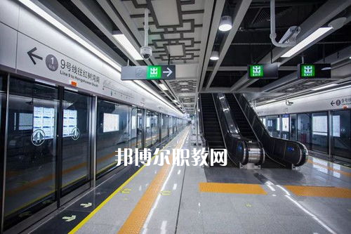 蘭州2022年中專(zhuān)軌道交通學(xué)校可以考大專(zhuān)嗎