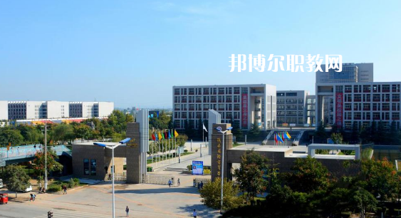 陜西國(guó)際商貿(mào)學(xué)院附屬中職校2022年報(bào)名條件、招生要求、招生對(duì)象