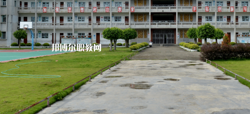 汕頭潮南區(qū)職業(yè)技術(shù)教育中心2022年報(bào)名條件、招生要求、招生對(duì)象