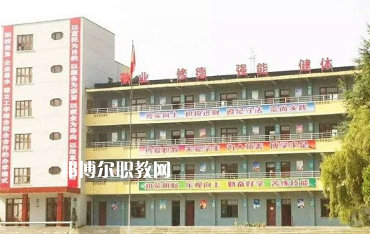 貴州金蓉?zé)o線電技工學(xué)校2022年報(bào)名條件、招生要求、招生對(duì)象
