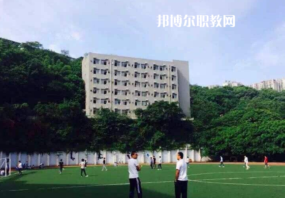 重慶九龍坡職業(yè)教育中心2022年報(bào)名條件、招生要求、招生對(duì)象