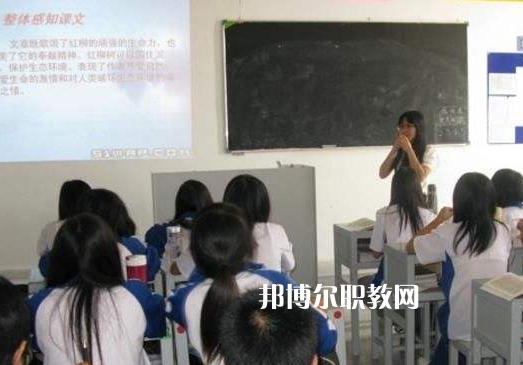 汕頭中博職業(yè)技術(shù)學(xué)校2022年報(bào)名條件、招生要求、招生對(duì)象