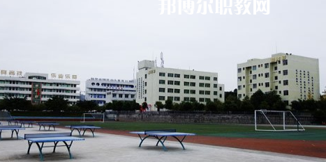 閬中江南高級職業(yè)中學(xué)2022年報(bào)名條件、招生要求、招生對象