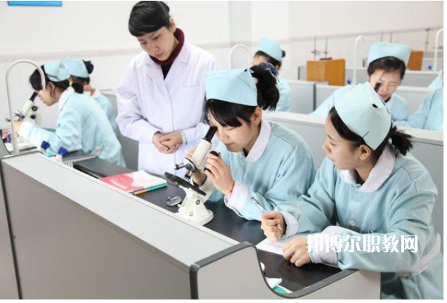 四川涼山衛(wèi)生學(xué)校2022年報(bào)名條件、招生要求、招生對(duì)象