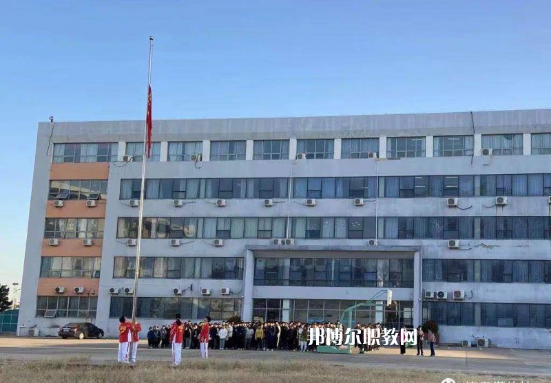 連云港市體育運(yùn)動(dòng)學(xué)校2022年招生聯(lián)系電話(huà)