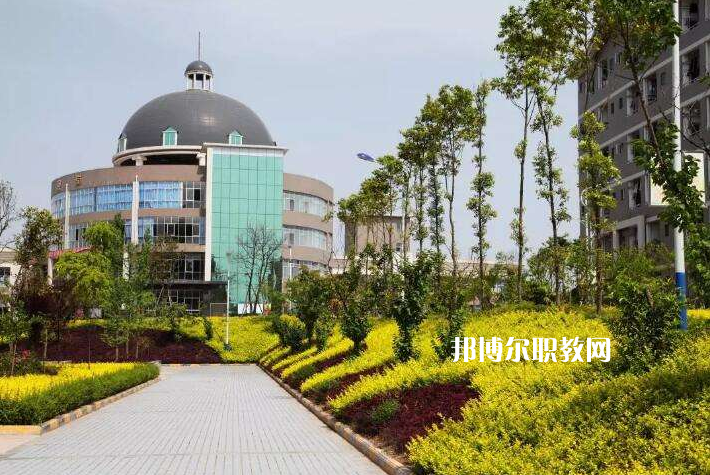 重慶涪陵區(qū)職業(yè)教育中心2022年報(bào)名條件、招生要求、招生對(duì)象