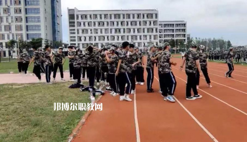 淮安工業(yè)中等專業(yè)學(xué)校2022年報名條件、招生要求、招生對象