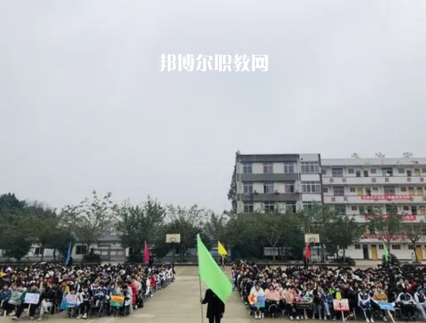 瀘州天宇中等職業(yè)技術(shù)學(xué)校2022年學(xué)費(fèi)、收費(fèi)多少