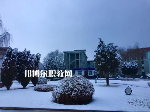 蘭州園藝學(xué)校2022年學(xué)費、收費多少