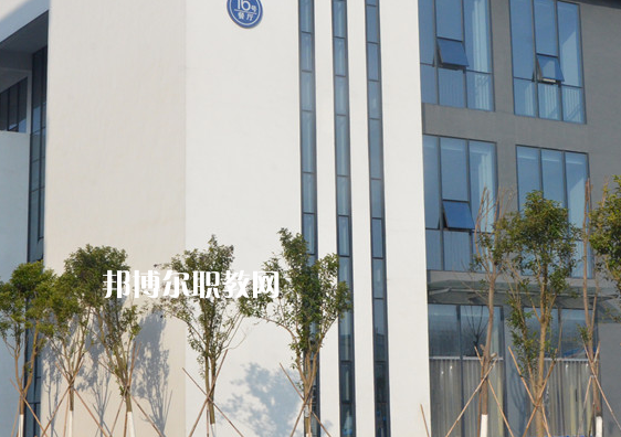 江蘇東臺(tái)中等專業(yè)學(xué)校2022年報(bào)名條件、招生要求、招生對象