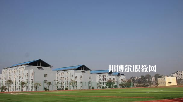 貴州興仁民族職業(yè)技術(shù)學(xué)校2022年學(xué)費(fèi)、收費(fèi)多少