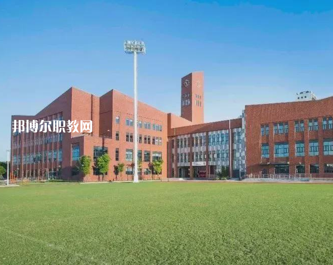 祥云縣職業(yè)高級(jí)中學(xué)2022年報(bào)名條件、招生要求、招生對(duì)象