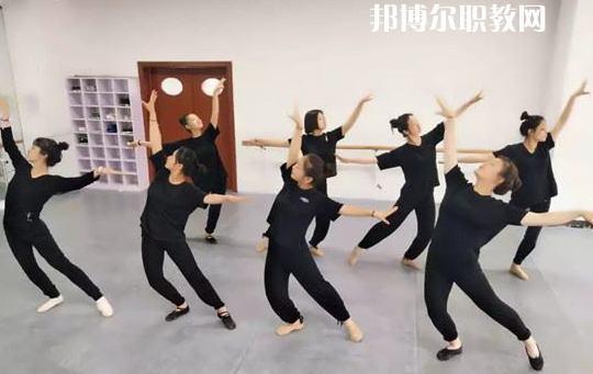 張家口華翔中等職業(yè)學校2022年有哪些專業(yè)