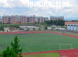 景洪職業(yè)高級中學2022年學費、收費多少