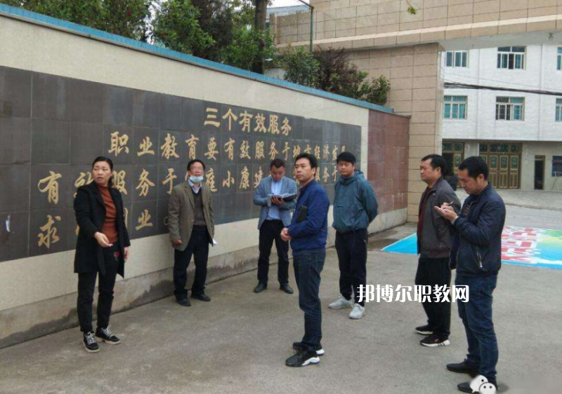 三穗縣中等職業(yè)學(xué)校2022年報(bào)名條件、招生要求、招生對象
