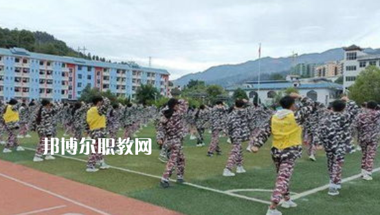 從江縣職業(yè)技術(shù)學(xué)校2022年報(bào)名條件、招生要求、招生對(duì)象