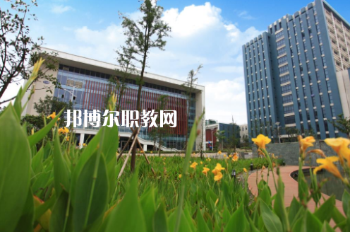 南京財經高等職業(yè)技術學校2022年招生辦聯系電話