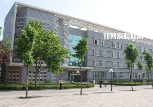 元陽(yáng)縣民族職業(yè)高級(jí)中學(xué)2022年有哪些專(zhuān)業(yè)