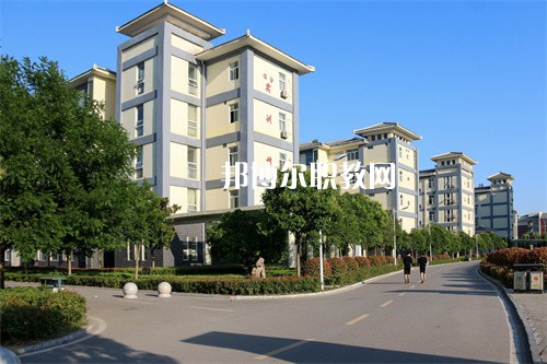 亳州中藥科技學(xué)校2022年報(bào)名條件、招生要求、招生對(duì)象