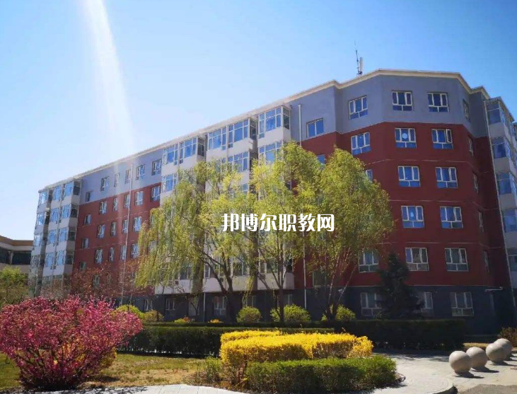 通?？h職業(yè)高級中學2022年招生簡章