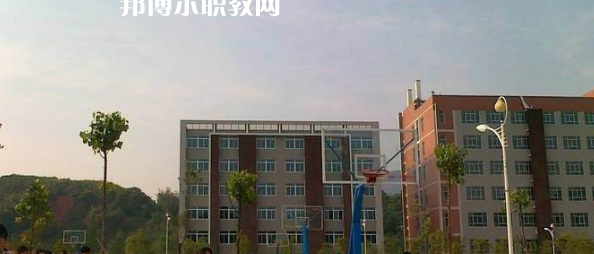 平昌縣成人中等專(zhuān)業(yè)學(xué)校2022年報(bào)名條件、招生要求、招生對(duì)象